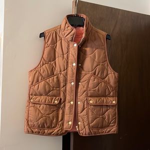 NWOT J Crew signature puffer